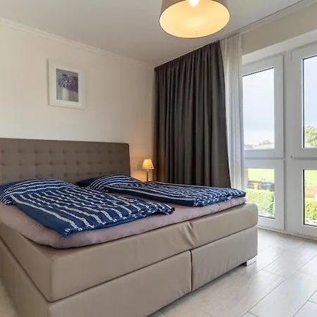 Doppelhaushaelfte Directly From Hafen Von Dom wakacyjny