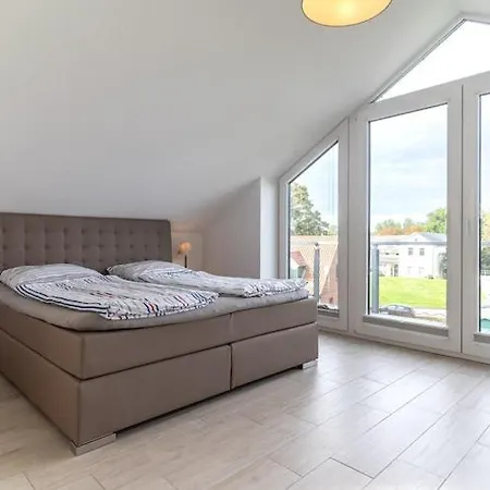 Doppelhaushaelfte Directly From Hafen Von Dom wakacyjny Tönning