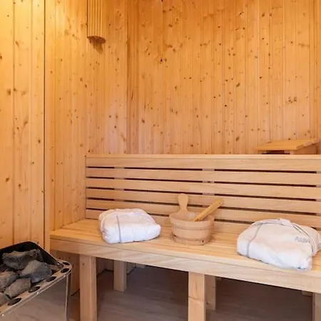 Doppelhaushaelfte Directly From Hafen Von * Tönning