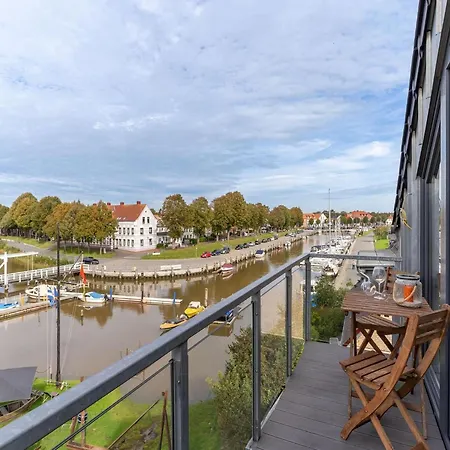 Doppelhaushaelfte Directly From Hafen Von Tönning